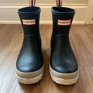 Hunter Boot Women’s Play Short Speckle Sole Size 5